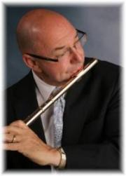 bob flute.jpg fade 180x251.jpg
